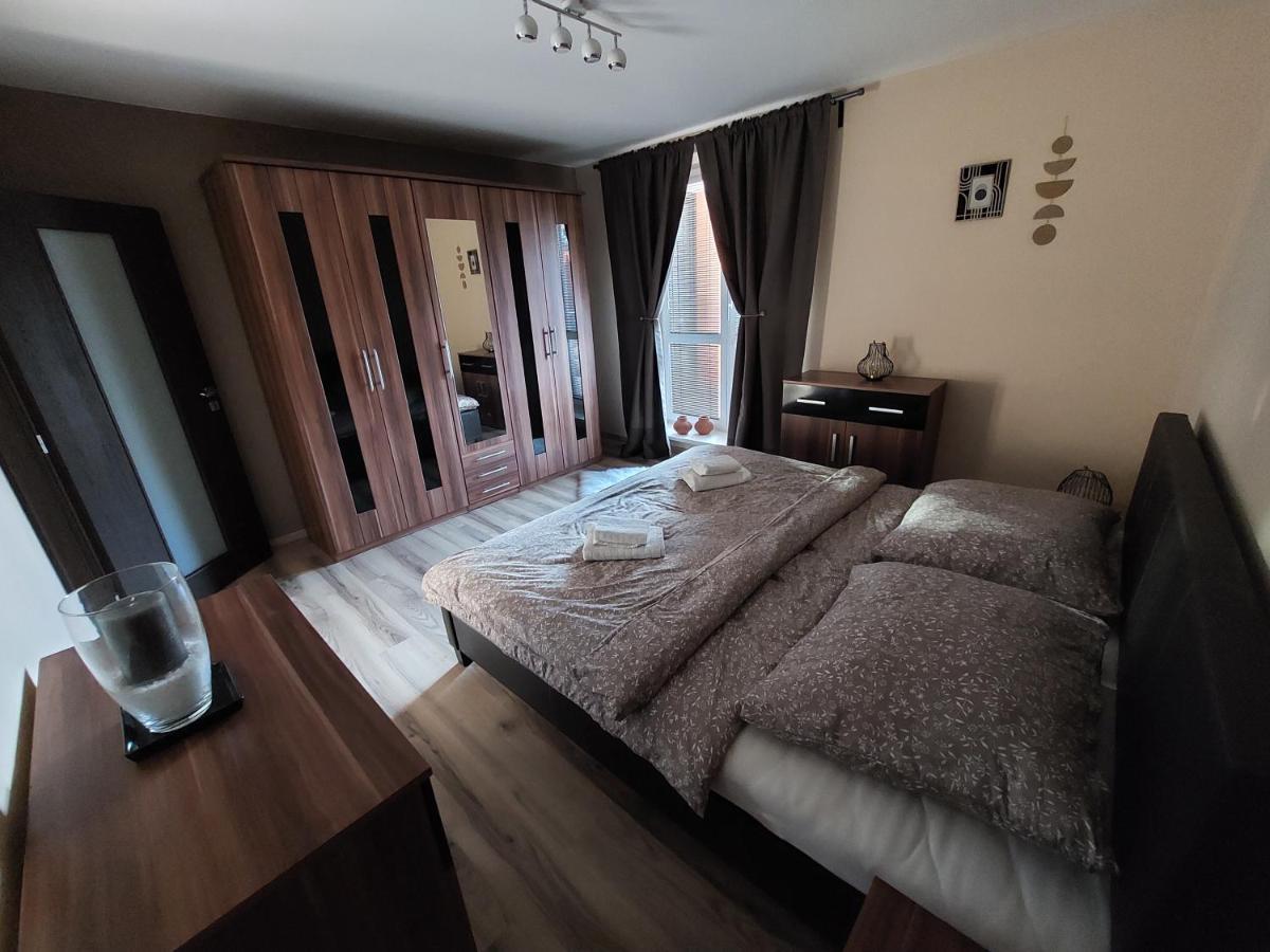 Frastak Apartment Hlohovec Zewnętrze zdjęcie