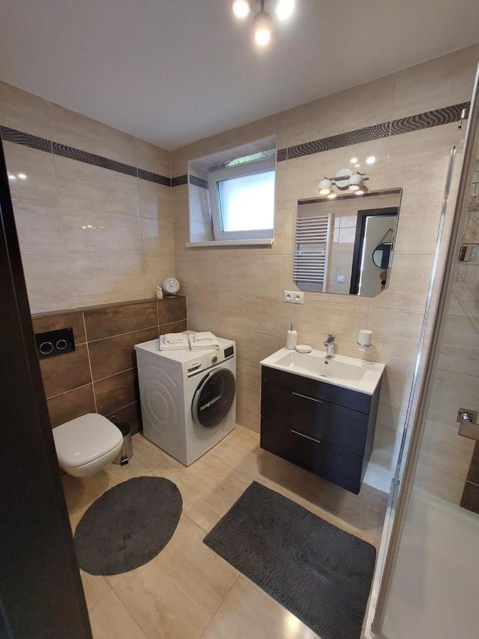 Frastak Apartment Hlohovec Zewnętrze zdjęcie